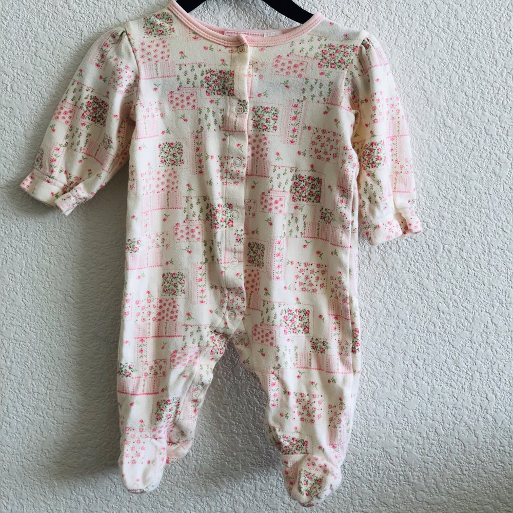 Onsie - Picture 6 of 6